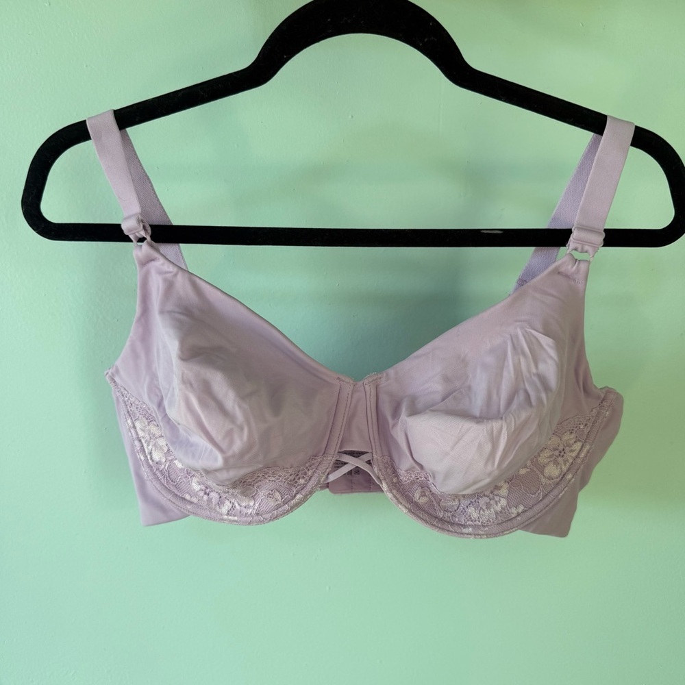 Vanity Fair WM 40D Bra Purple Adjustable Straps Underwire Unpadded Lined